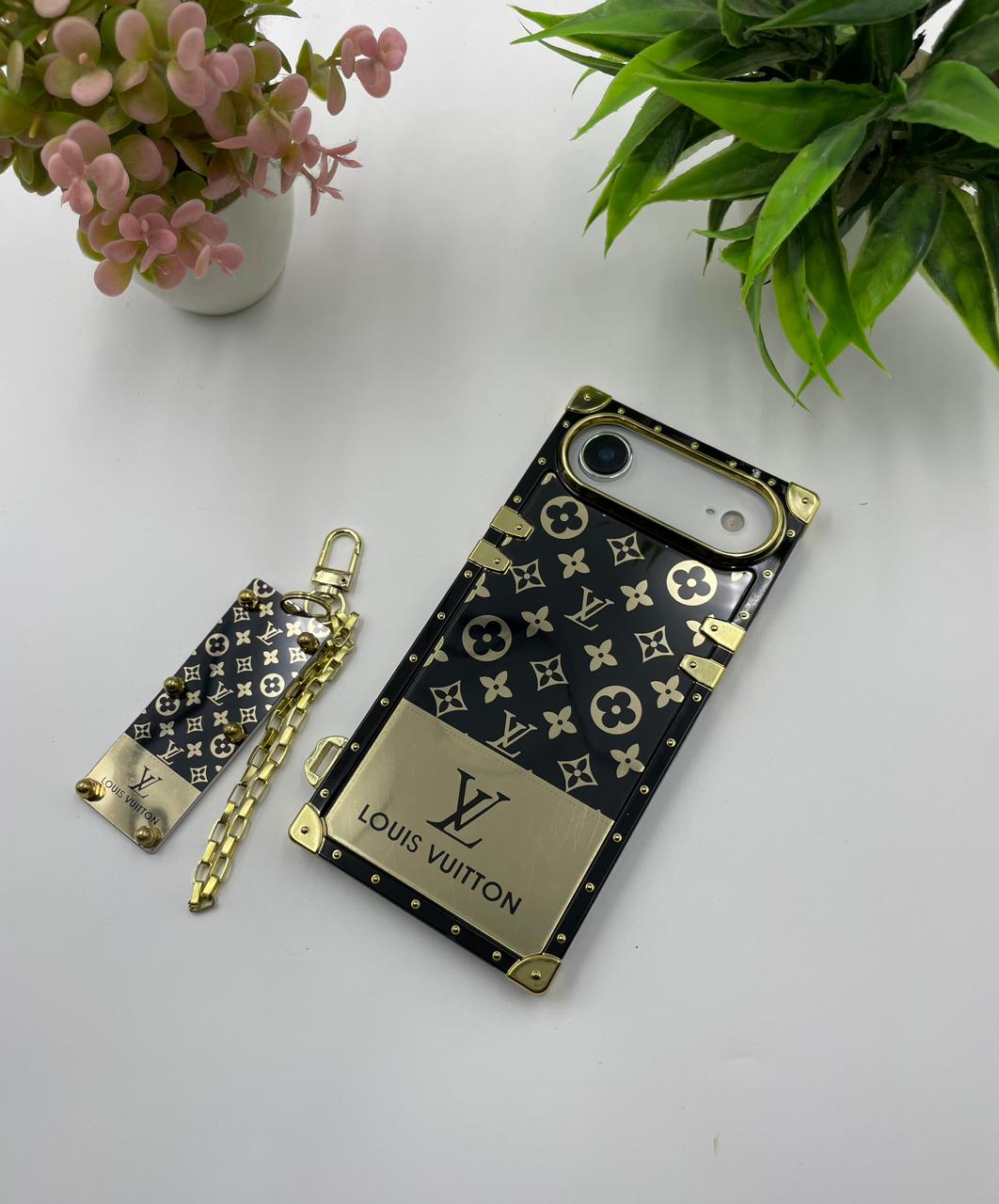 Luxury Branded Trunk Case With Chain