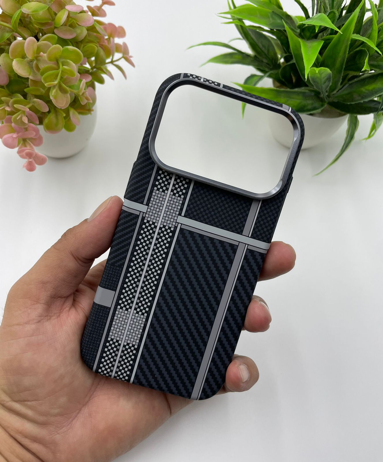 Carbon Fibre Texture Magsafe Case