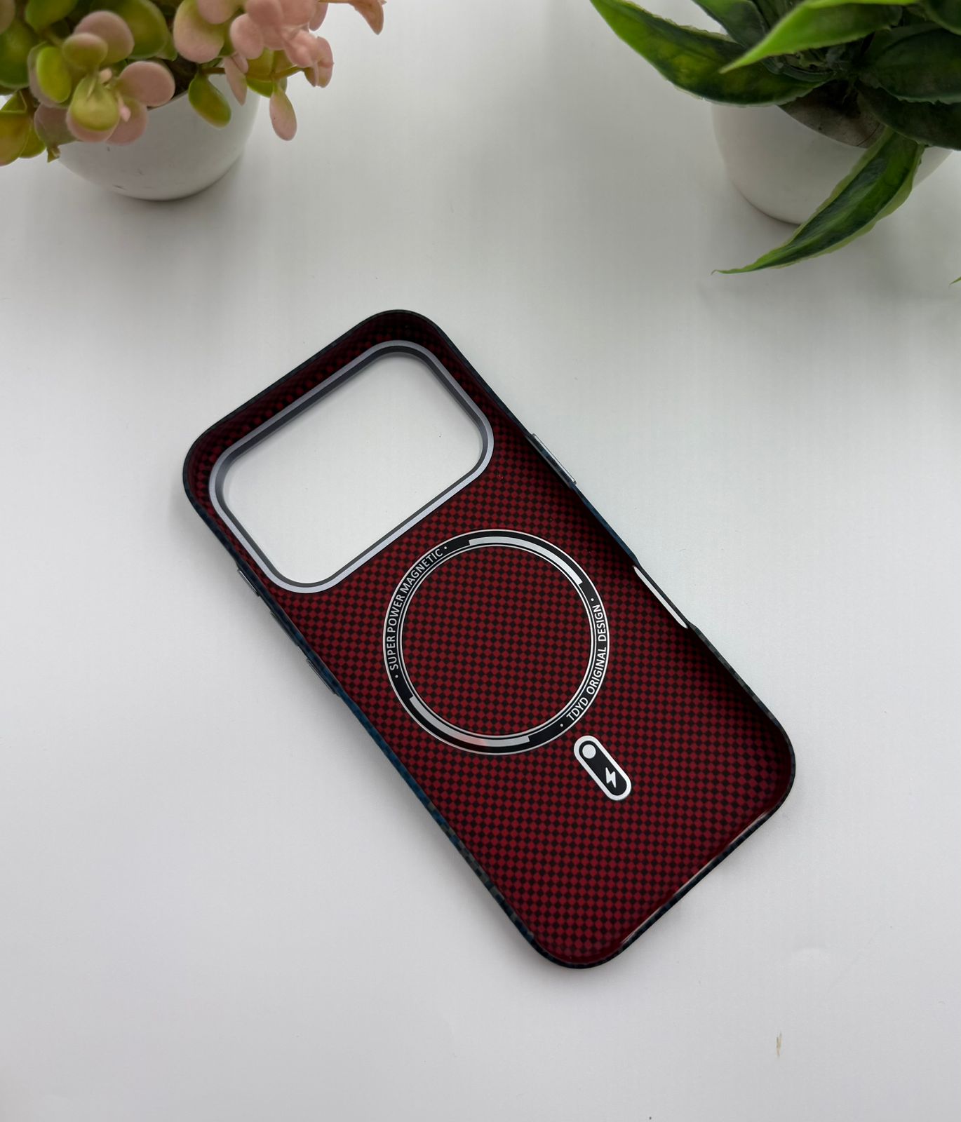 Blue Stripe Carbon Feel Case With Hidden Magsafe