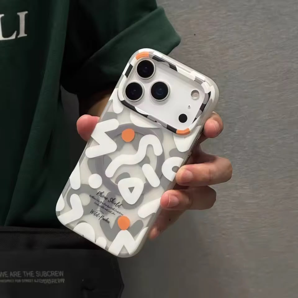 Smokey Graffiti Magnetic Case