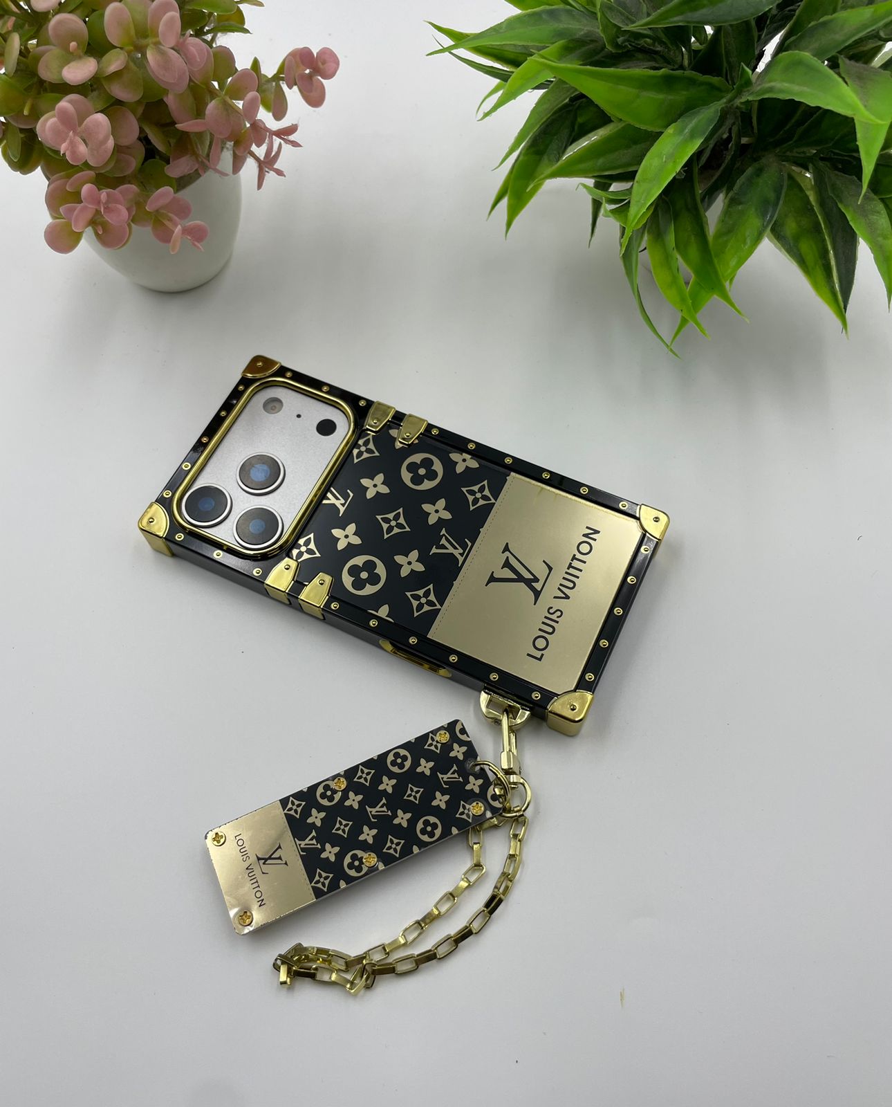 Luxury Branded Trunk Case With Chain