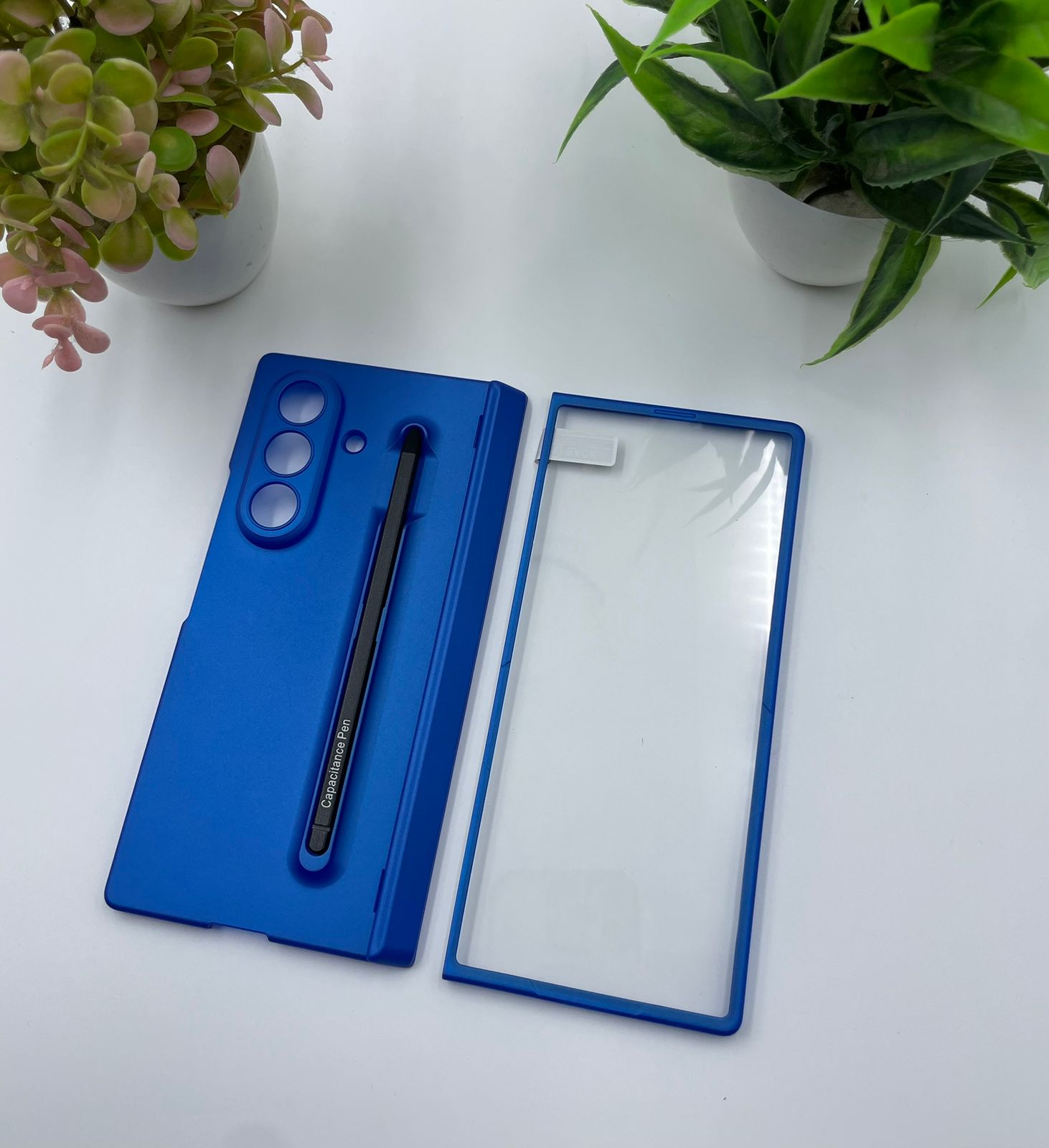 Samsung Galaxy Z Fold 7 S-Pen Slot And Front Glass